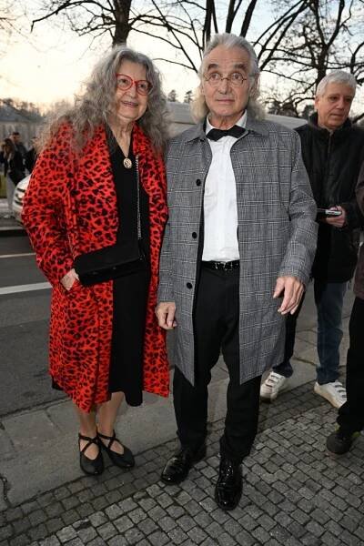 Oldřich Kaiser a Dagmar Vokatá byli v obležení fanoušků. 