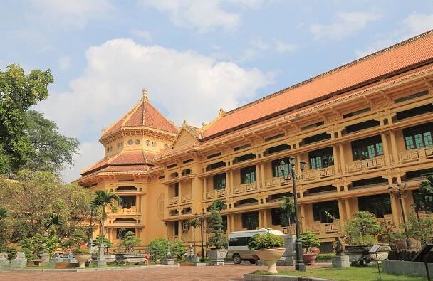 Národní muzeum vietnamské historie v Hanoji | tktktk/123RF.com