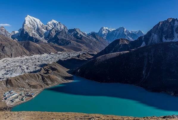 Gokyo Ri Trek