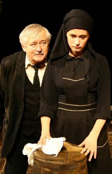 FOTO: Václav Dušek působil v divadle v Pardubicích. – stránka 4