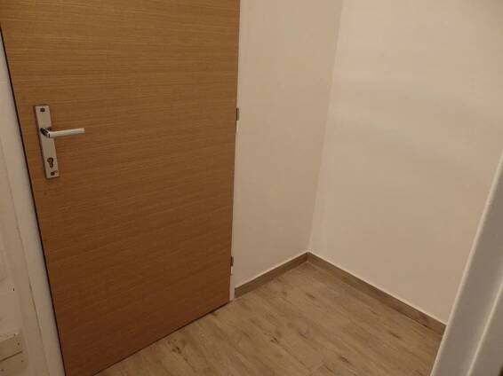 Pronájem Byt 2+1, Budovatelů, Krnov - Pod Bezručovým vrchem, okres Bruntál