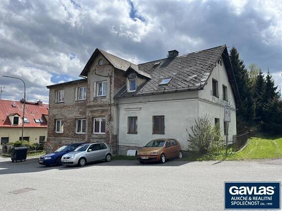 Spoluvlastnický podíl o velikosti id. 1/3 bytového domu se 4 byty, ul. Volgogradská č.p. 37/77, Liberec | GAVLAS, spol