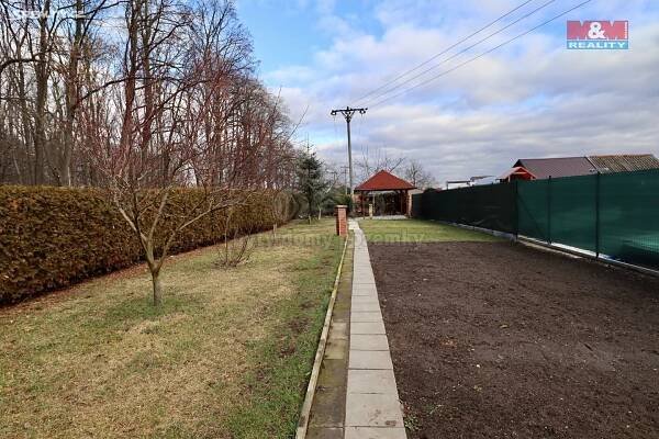 Prodej  zahrady 398 m², Černčice, okres Louny