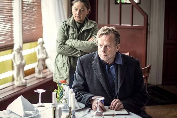 Wallander - Sorgfågeln - Z filmu - Linda Ritzén, Krister Henriksson