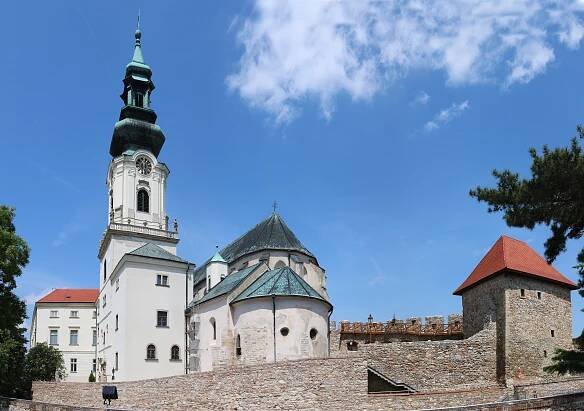 Nitra