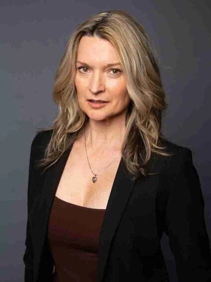 Doctor/Lawyer Headshots | Andrea Powell