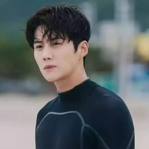 Kim Seon Ho 11