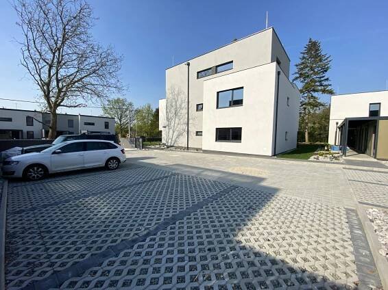 Pronájem Byt 2+kk, Nad Červenkou, Mladá Boleslav - Čejetice