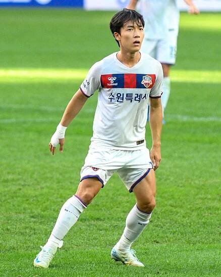 Lee Jae-won (footballer, born 1997)