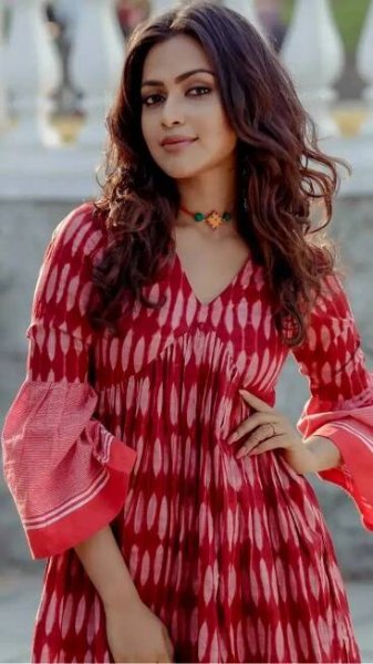 Amala Paul shines in stunning outfits