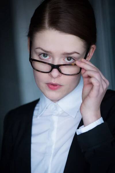 Gregory B. Waldis Potraitfotografie Berlin - Portraits von LAURA LOUISA GARDE
