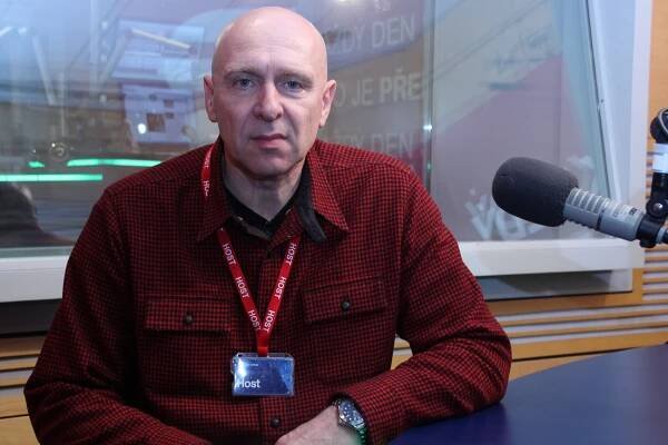 Vladimír Dzuro ve Dvaceti minutách Radiožurnálu | Radiožurnál