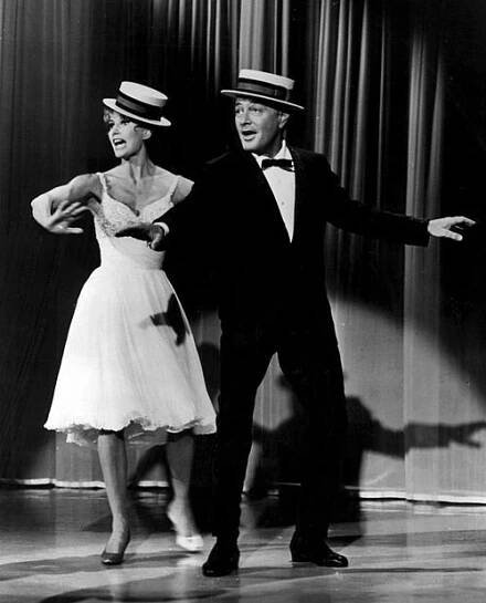 Cyd Charisse - Wikipedia