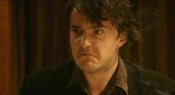 Black Books - Jak napálit berňák - Z filmu - Dylan Moran