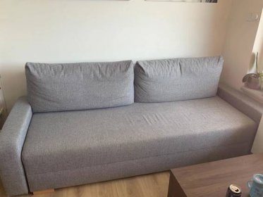 Rozkládací sedačka IKEA - Obývací pokoj