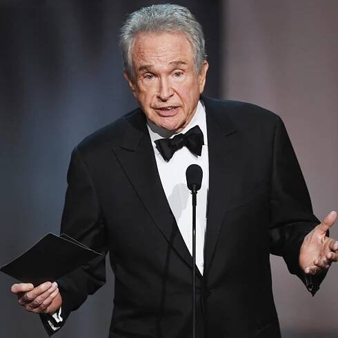 Inside Warren Beatty's Private Health Battle