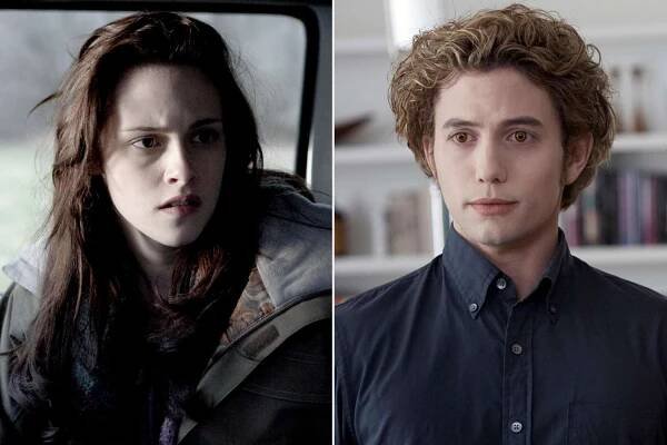 Jackson Rathbone Claims There's a Twilight Blooper Reel of 'Every Time' Kristen Stewart Curses, and 'It's Like 8 Minutes Long'