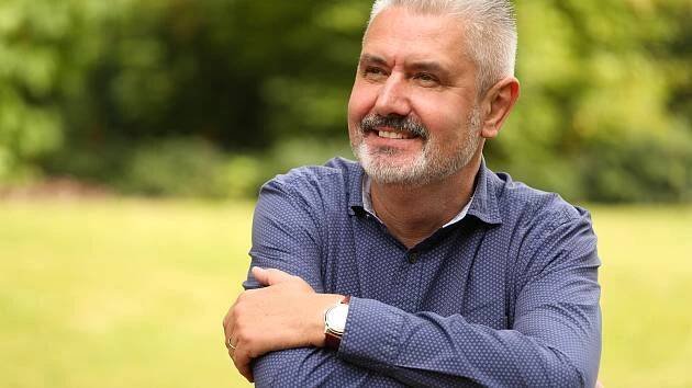 Útoky na nemocnice: Kybernetickou bezpečnost ordinací hlídá Petr Samek z Mělníka