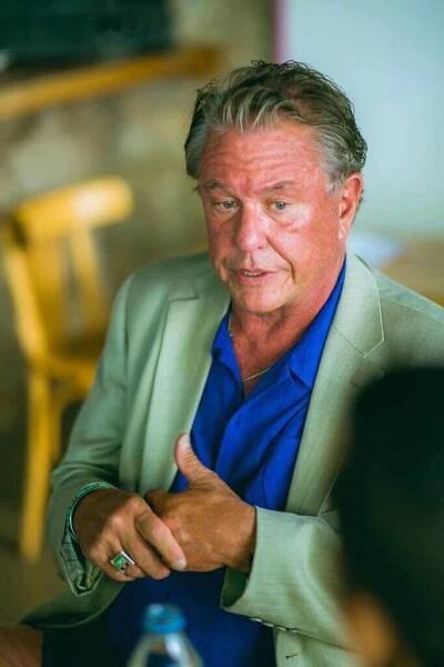 Tom Berenger