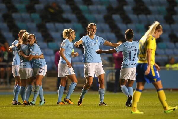 Why Do Manchester United Still Not Have a Women's Team?
