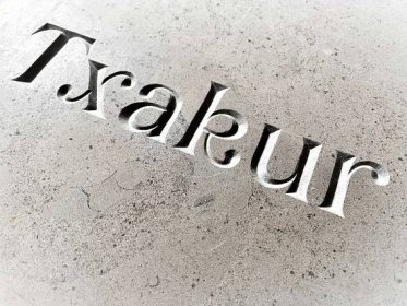 mot basque - Txakur - gravé dans la pierre