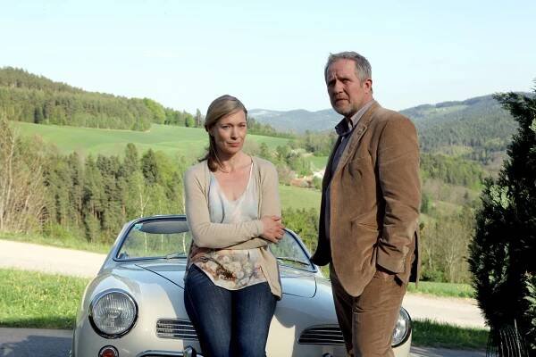 Paul Kemp – Alles kein Problem - Schwarz auf weiß - Z filmu - Katja Weitzenböck, Harald Krassnitzer