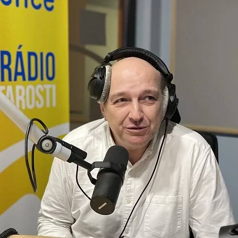 Jan Vondráček: Namlouval jsem třeba i hlášení o smogové situaci, to mě překvapilo | Host Frekvence 1