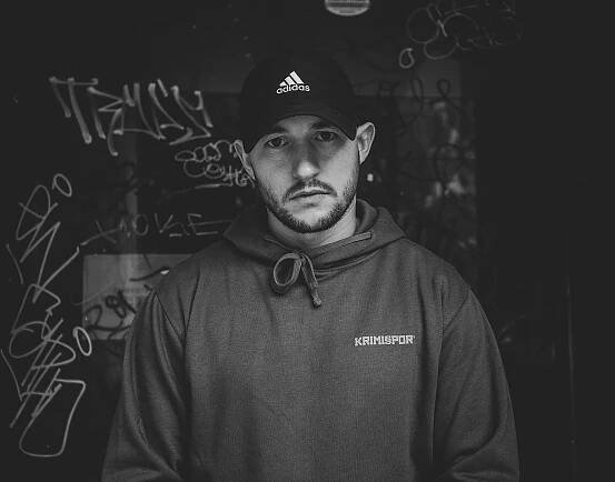 MICHAJLOV