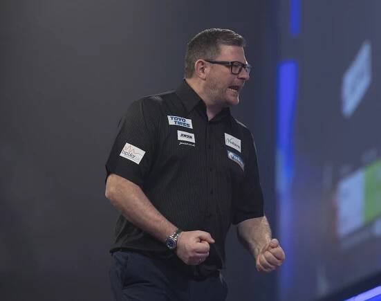 Anglický šipkař James Wade | iROZHLAS - spolehlivé zprávy