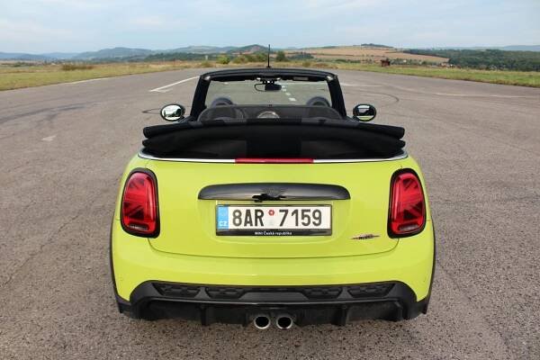 mini-jcw-2021-34