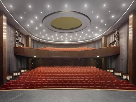 Dům kultury a odborů | Objekty | Jihlavský architektonický manuál