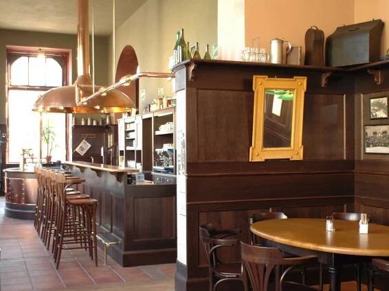 PŘEDSTAVUJEME - Hospůdka roku 2009: Restaurace Drápal Olomouc