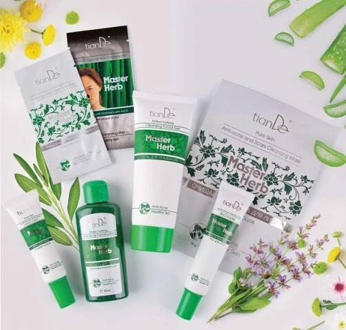 TIANDE Master Herb Čisticí náplast na nos Čisté póry 10 ks