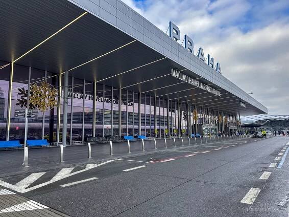 Zimní sezóna na Letišti Praha obrazem | PrahaIN 