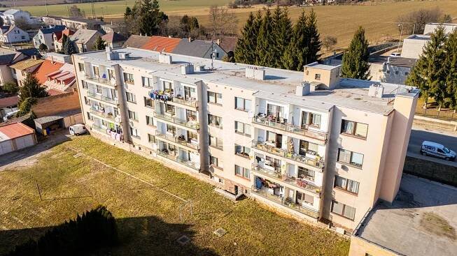 Prodej bytu 3+kk po celkové rekonstrukci, 74m2, Hořice | VČRF Reality s.r.o.