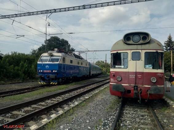 M 286.018 + ES 499.0020