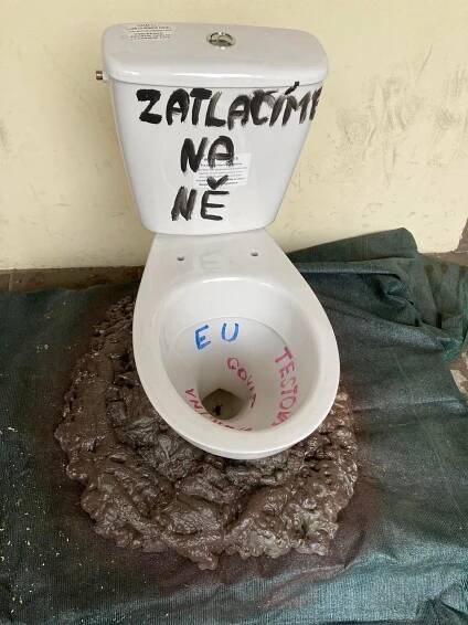Ústavní soud vymezí vládě pandemické mantinely, míní právníci
