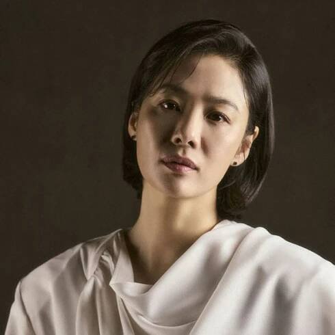 Kim Hyun Joo 18