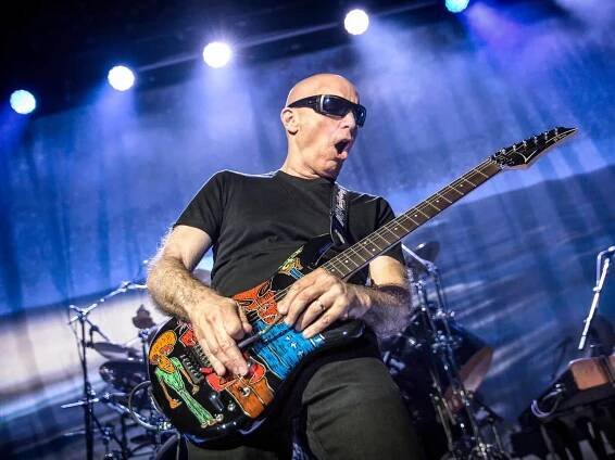 Joe Satriani Guitar