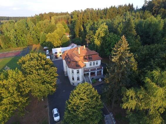 Hotel Vila Olga, Jevany