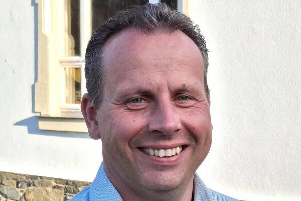 Der Leubsdorfer Bürgermeister Dirk Fröhlich hat zur Gemeinderatssitzung eingeladen.