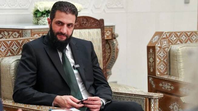 Ahmad Šara byl jmenován prozatímním prezidentem Sýrie