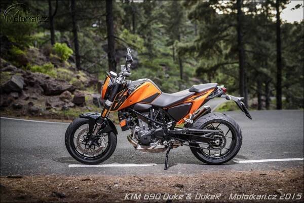 Fotogalerie První jizda: KTM 690 Duke/R 2016 | Motorkáři.cz