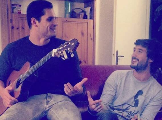 Exclu vidéo : Laure Manaudou : Beau moment de complicité entre les deux hommes de sa vie! - Vidéo Dailymotion