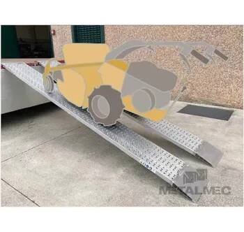 Nakládací rampa pro vozidlo NÁJEZDY METALMEC M030B3/25/2