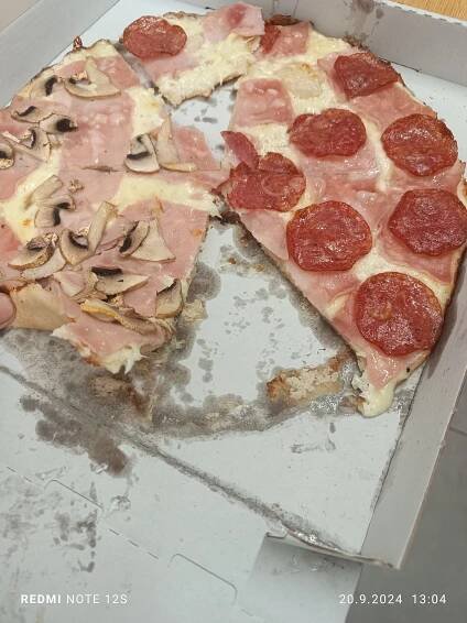 Ogarova pizza foto 3