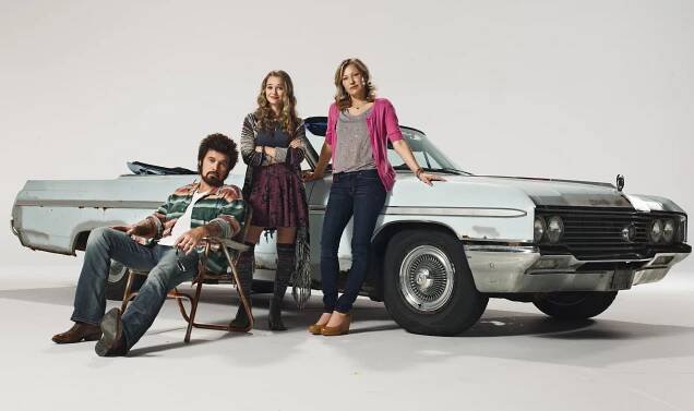 Still the King - Promo - Billy Ray Cyrus, Madison Iseman, Joey Lauren Adams