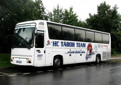 Nový autobus pro HC Tábor.