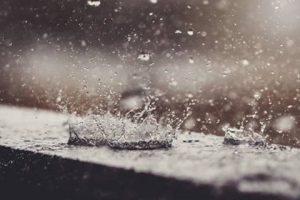 déšť - přívalový déšť - stock snímky, obrázky a fotky