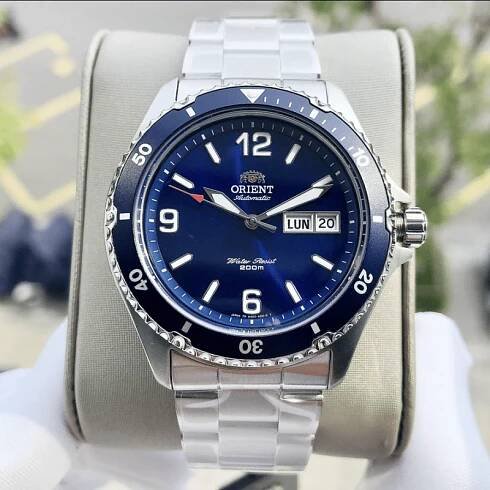 Seiko vs. Orient: Two Japanese Watch Giants Fight it Out